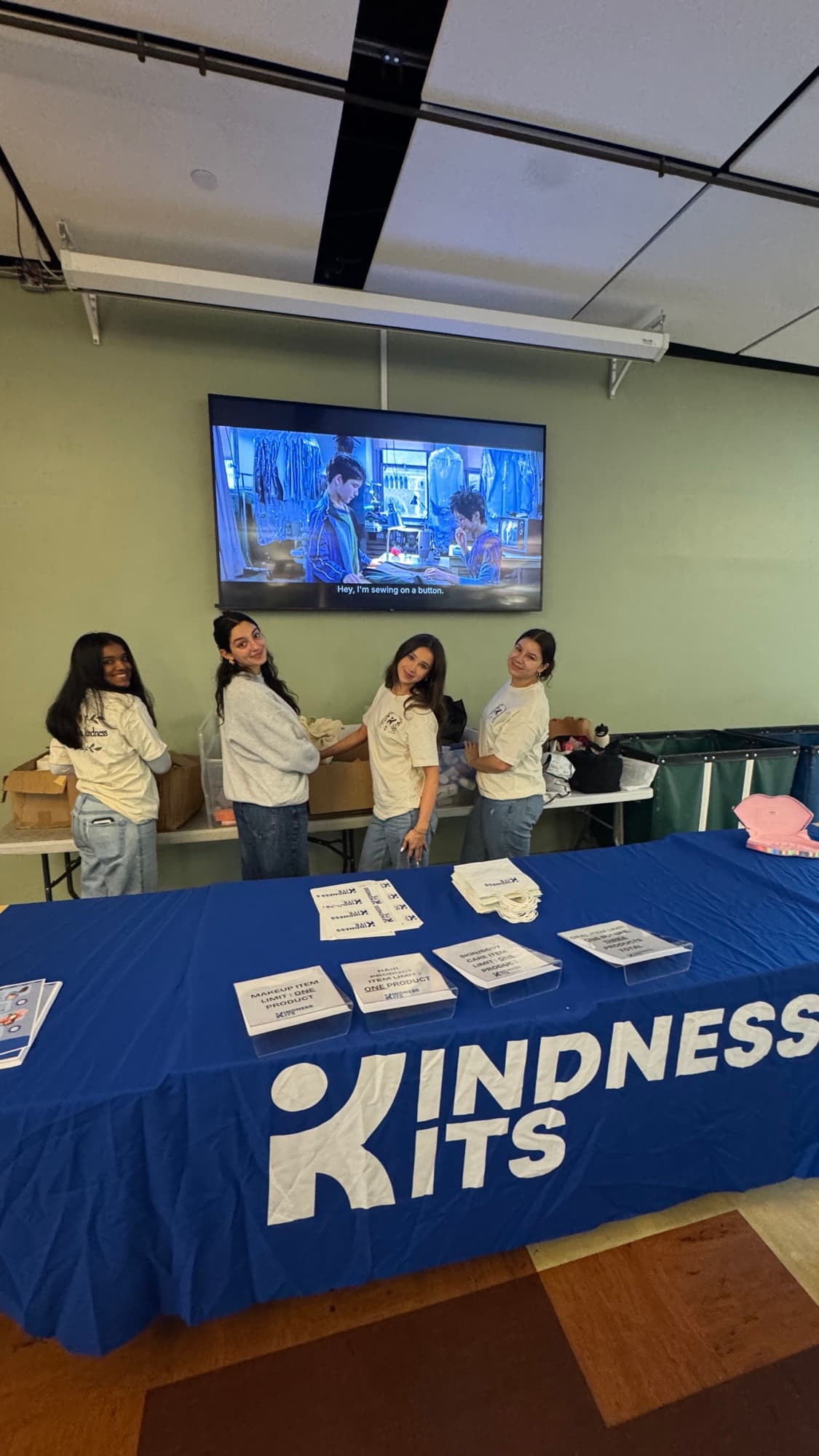 Distribution event volunteers